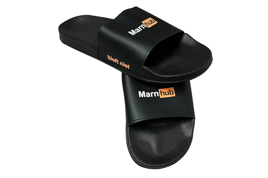 Marnhub Slippers
